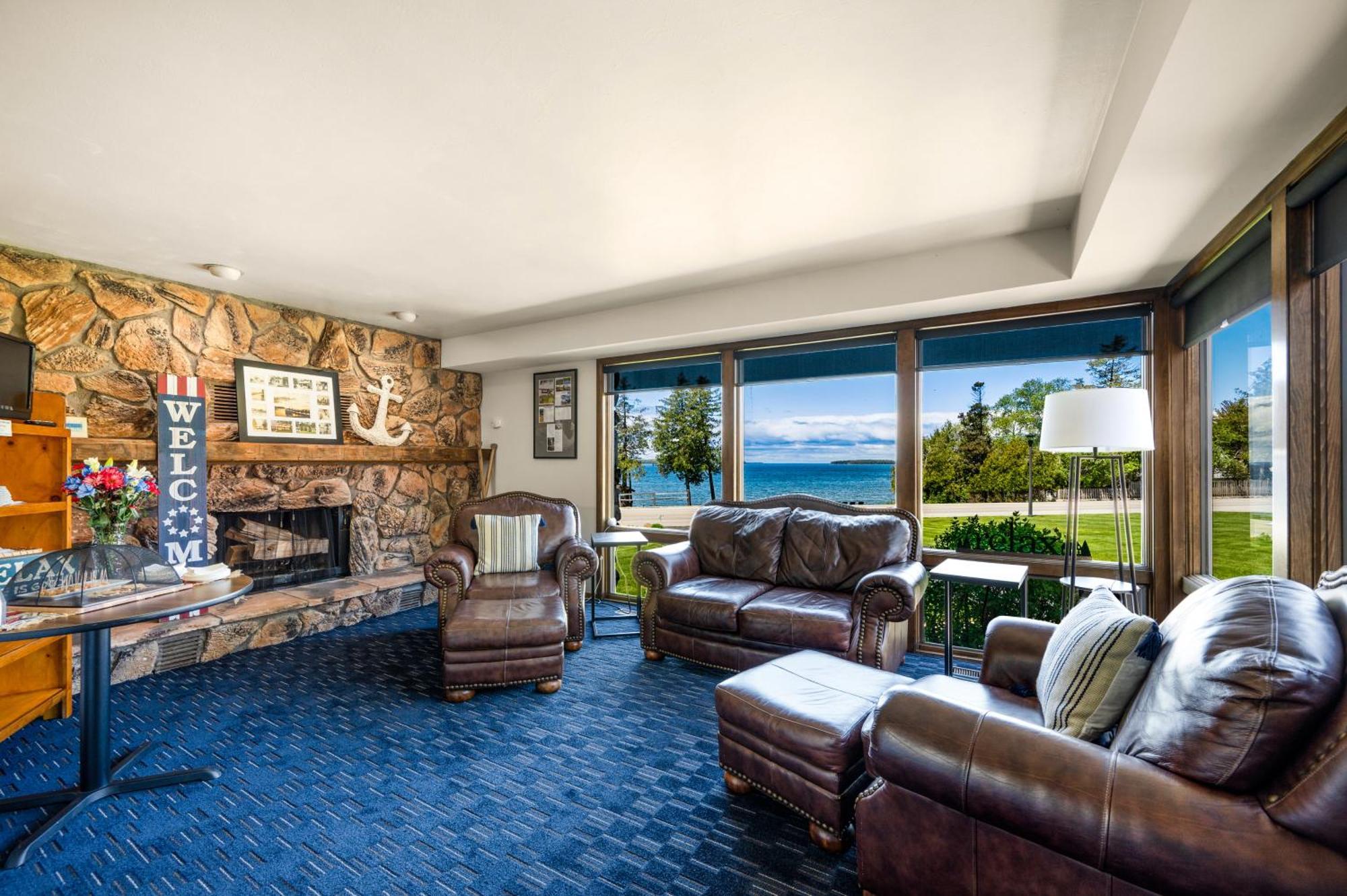 Pine Grove Resort Ephraim Bagian luar foto