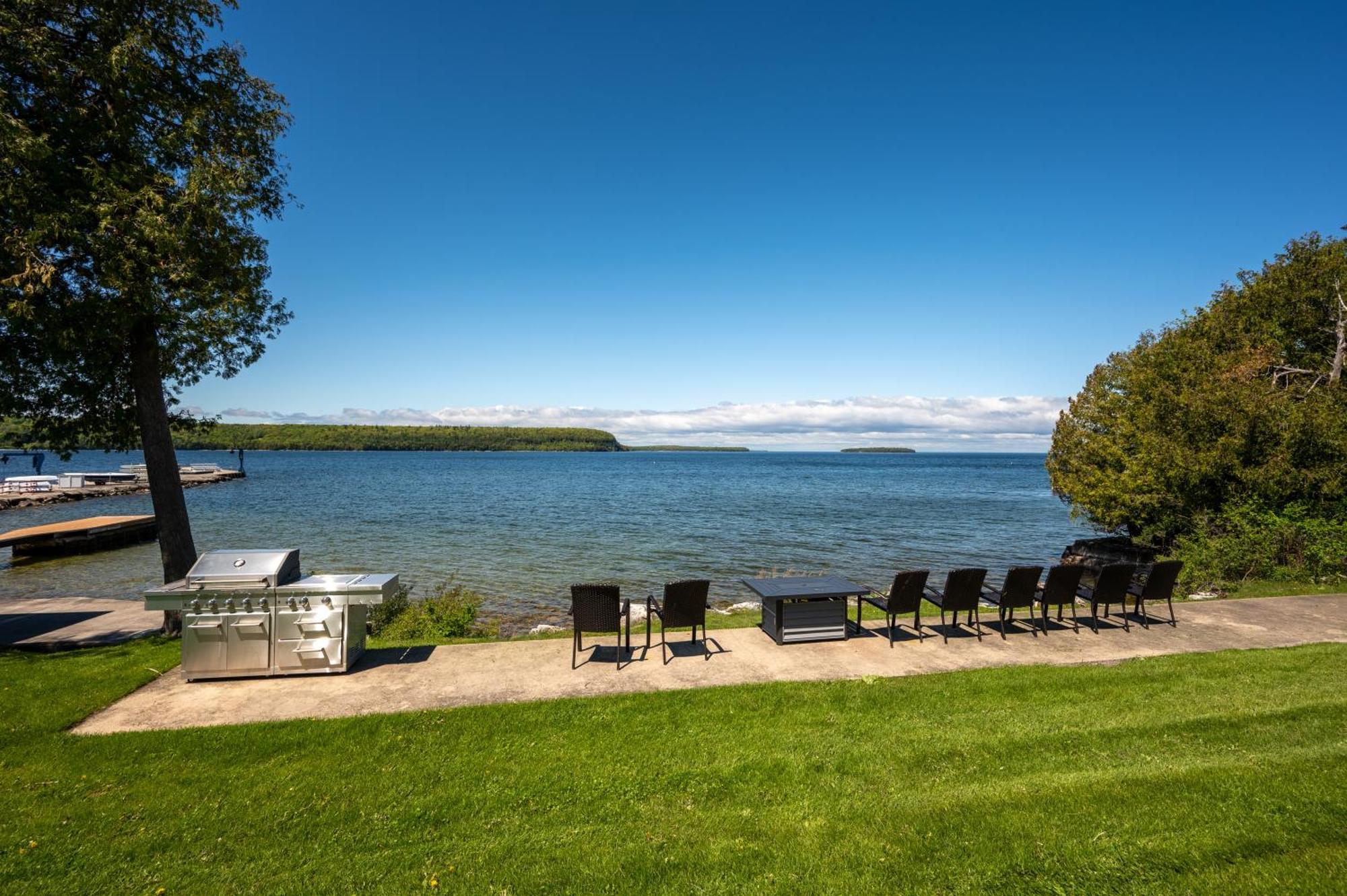 Pine Grove Resort Ephraim Bagian luar foto