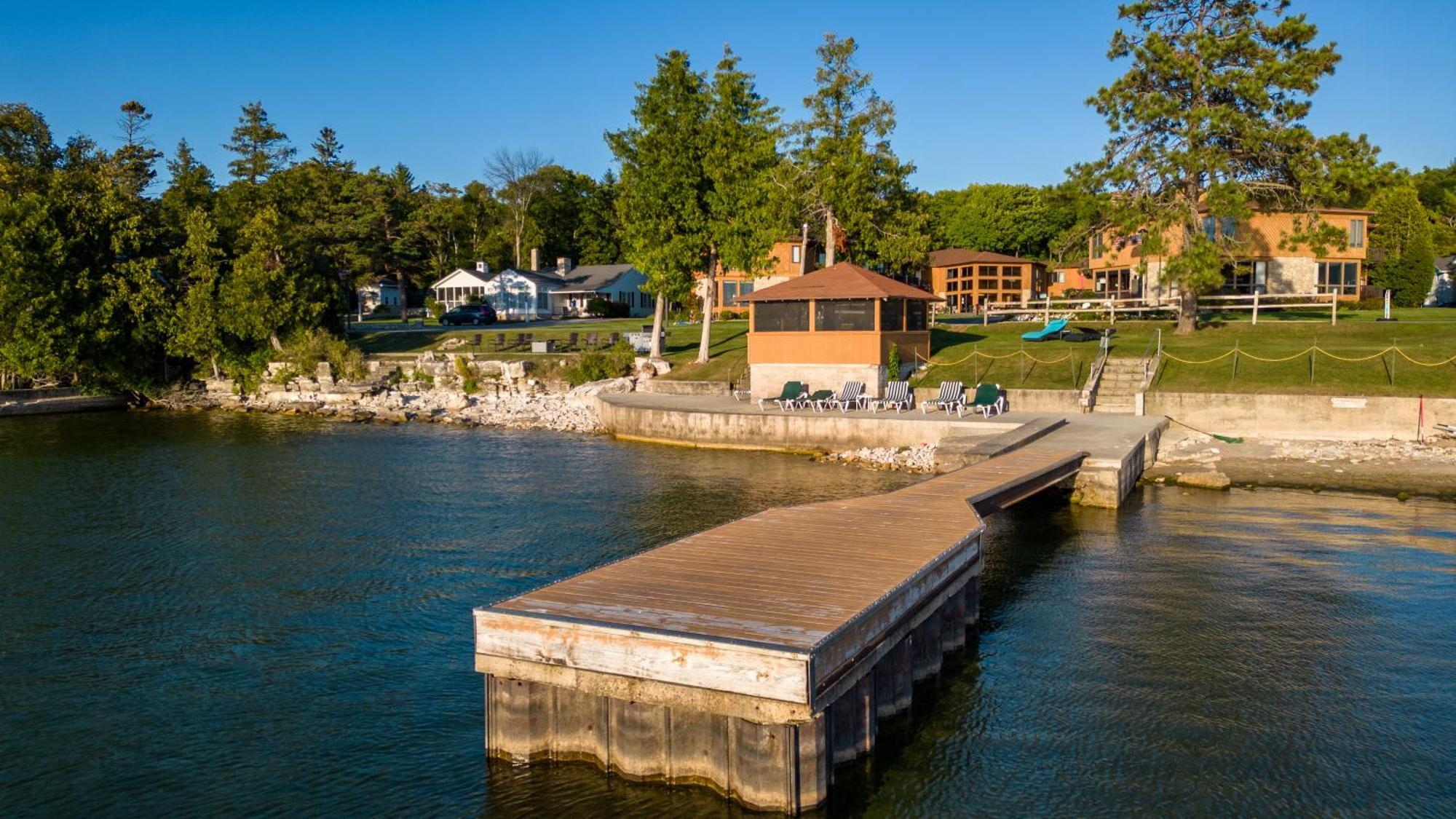 Pine Grove Resort Ephraim Bagian luar foto