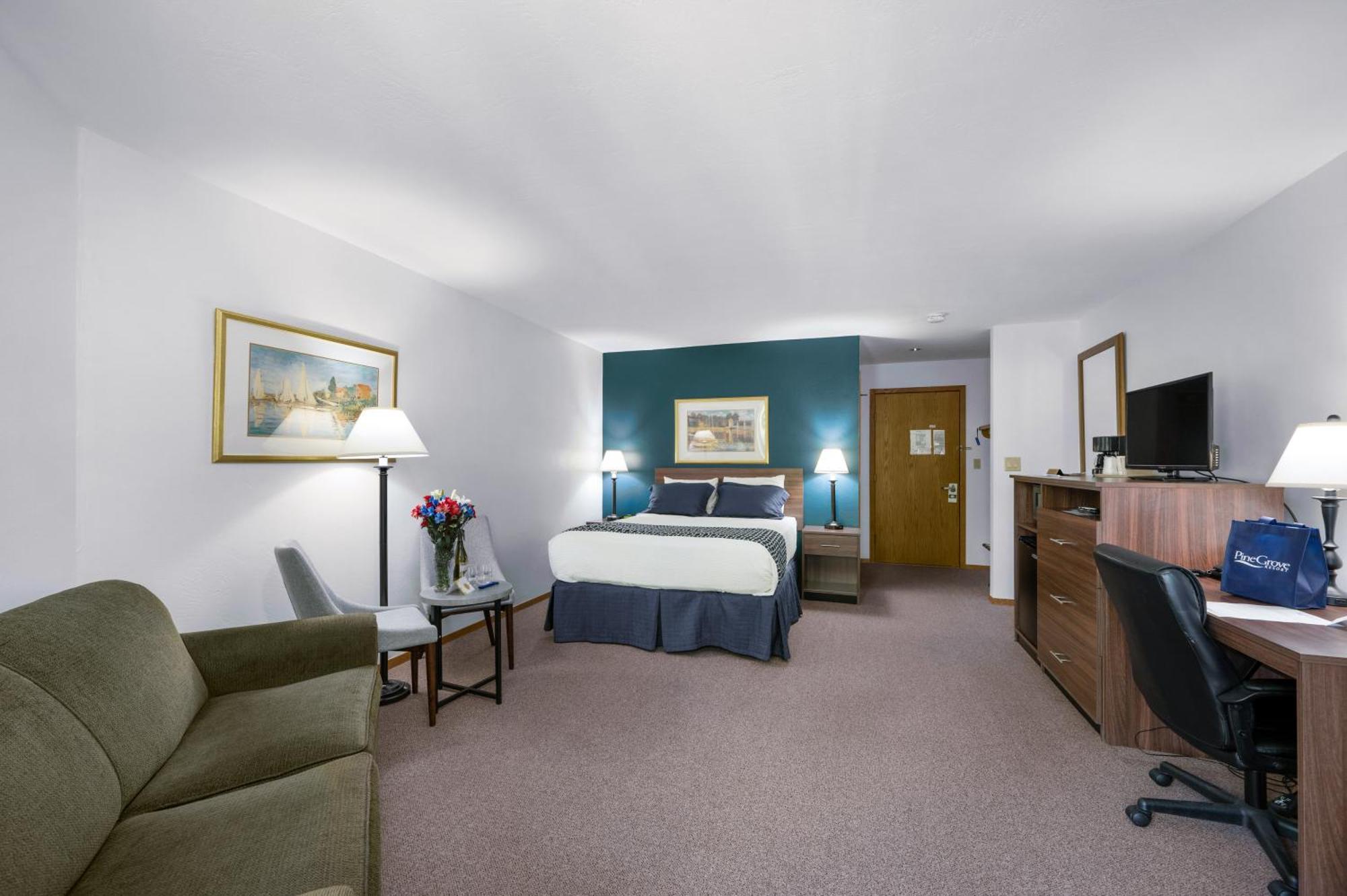 Pine Grove Resort Ephraim Bagian luar foto