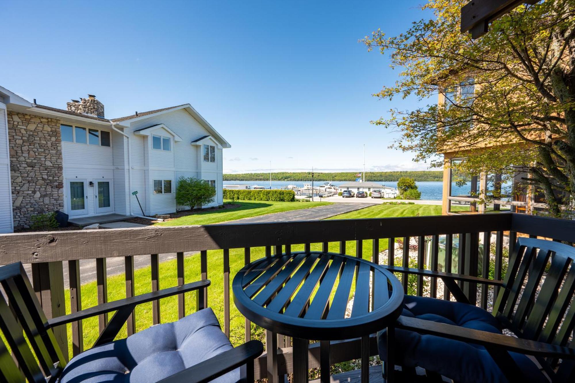 Pine Grove Resort Ephraim Bagian luar foto